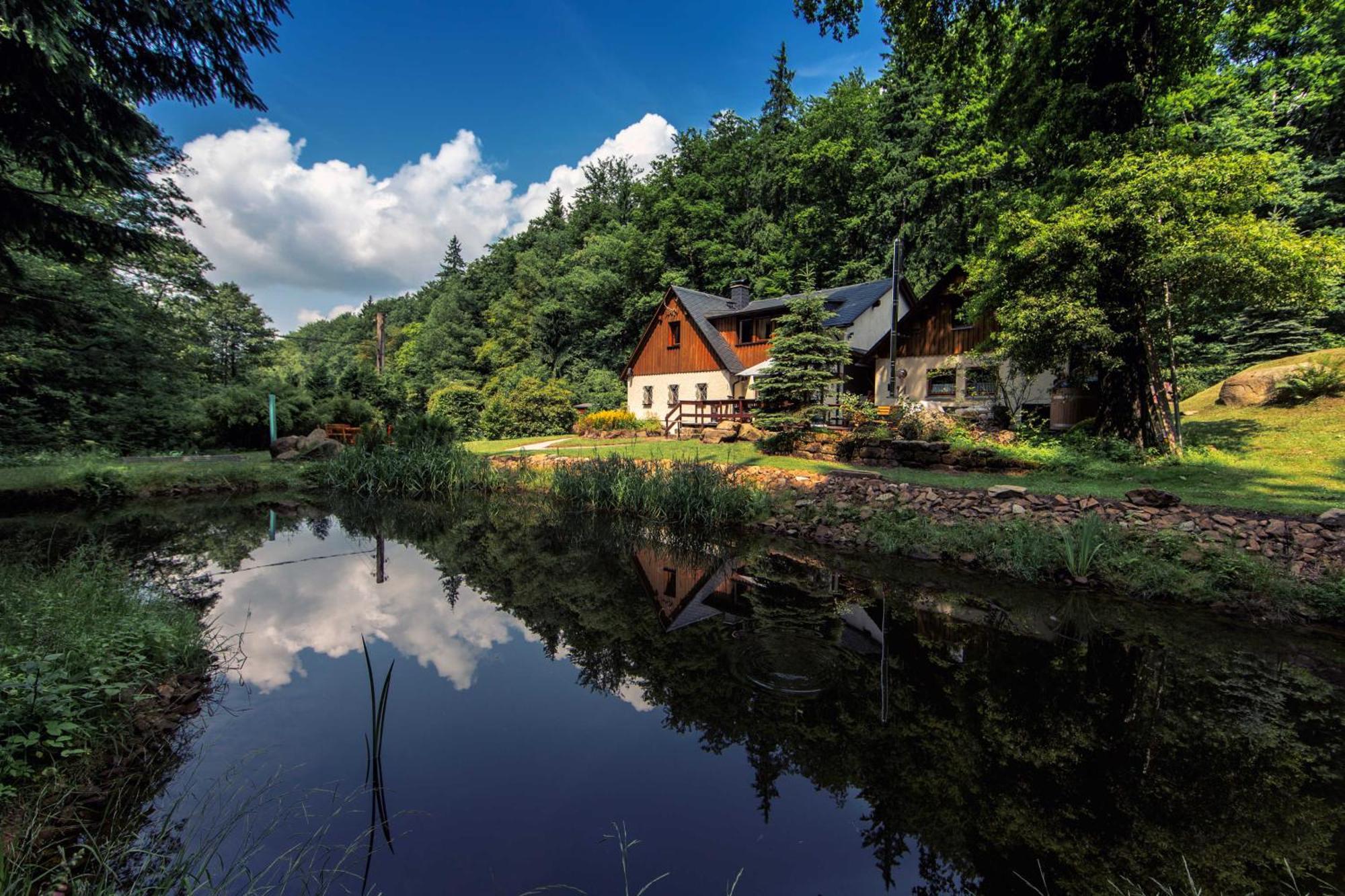 Ferienhaus Jaegerhaus Oppach Alleinlage Mit See Villa Exterior photo